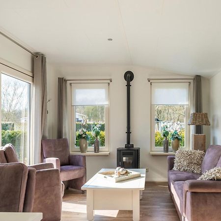 Cosy Holiday Home In Appelscha With Garden Екстериор снимка